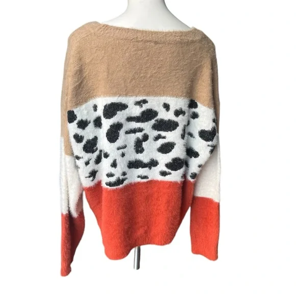 COCOBLEU Colorblock Leopard Print Fuzzy Crewneck Sweater, Sz 1X - Picture 7 of 14